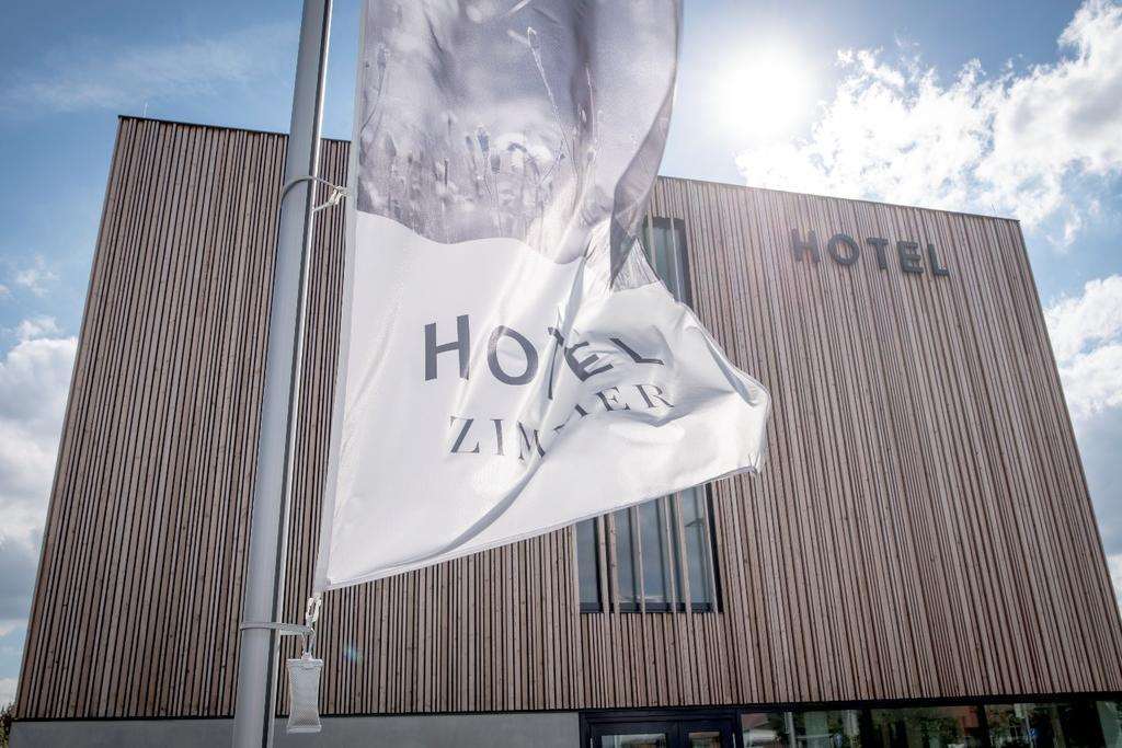 Bader Hotel Vaterstetten Bagian luar foto